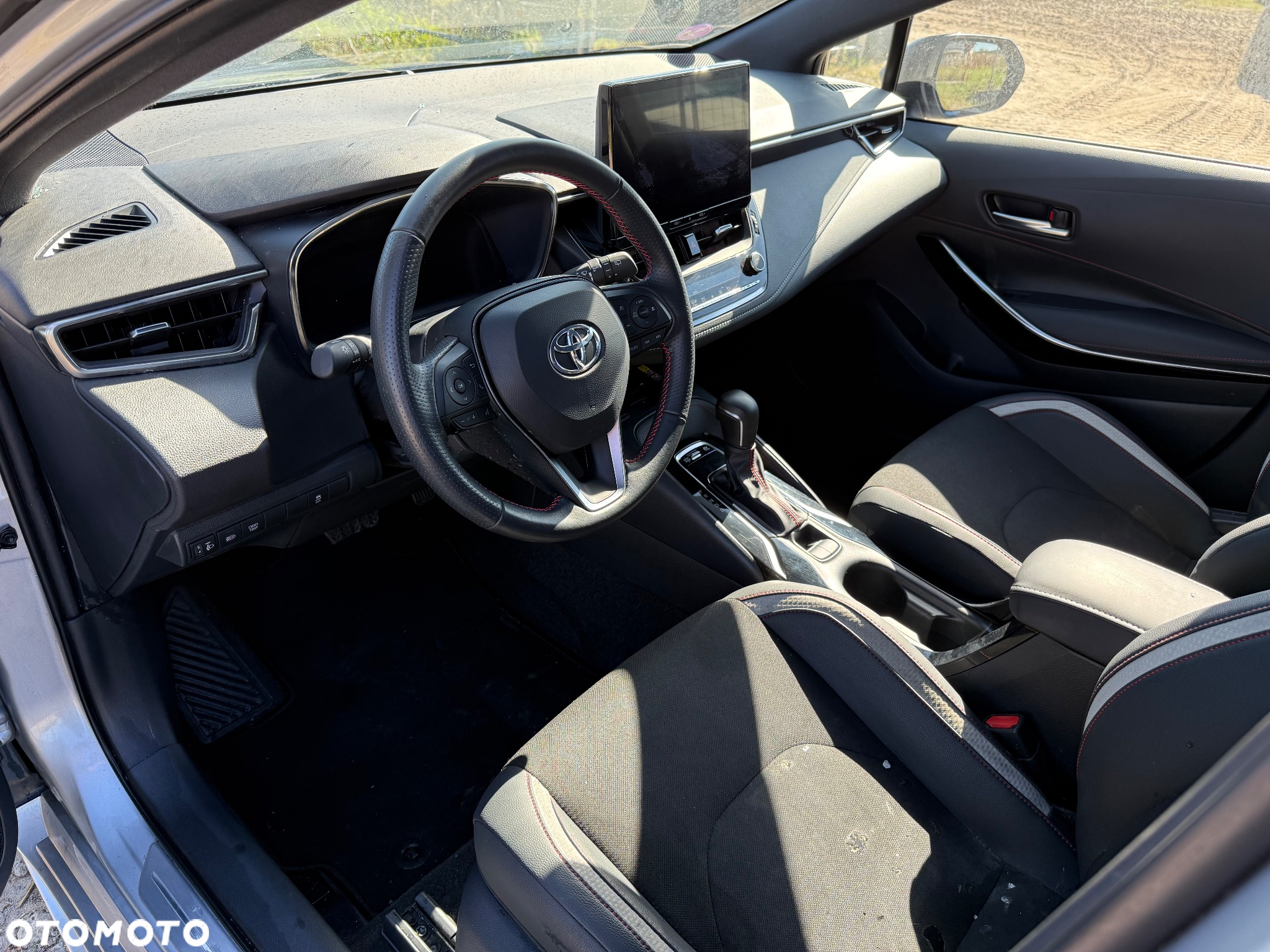 Toyota Corolla 1.8 Hybrid Business Edition - 15