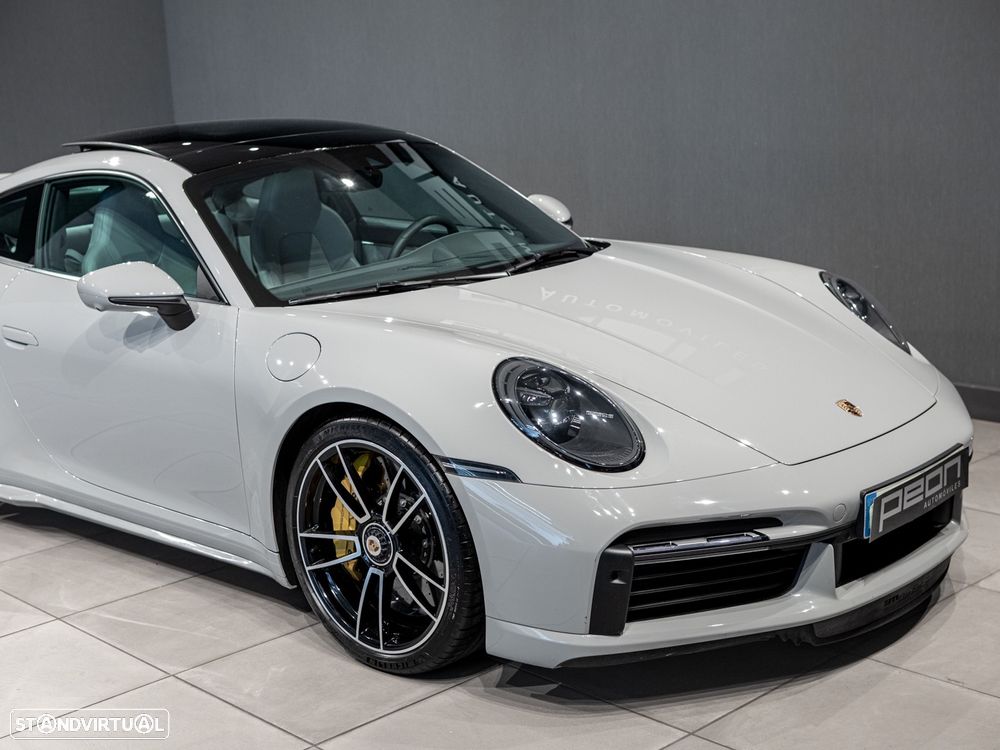 Porsche 911 (992) Turbo S PDK - 31