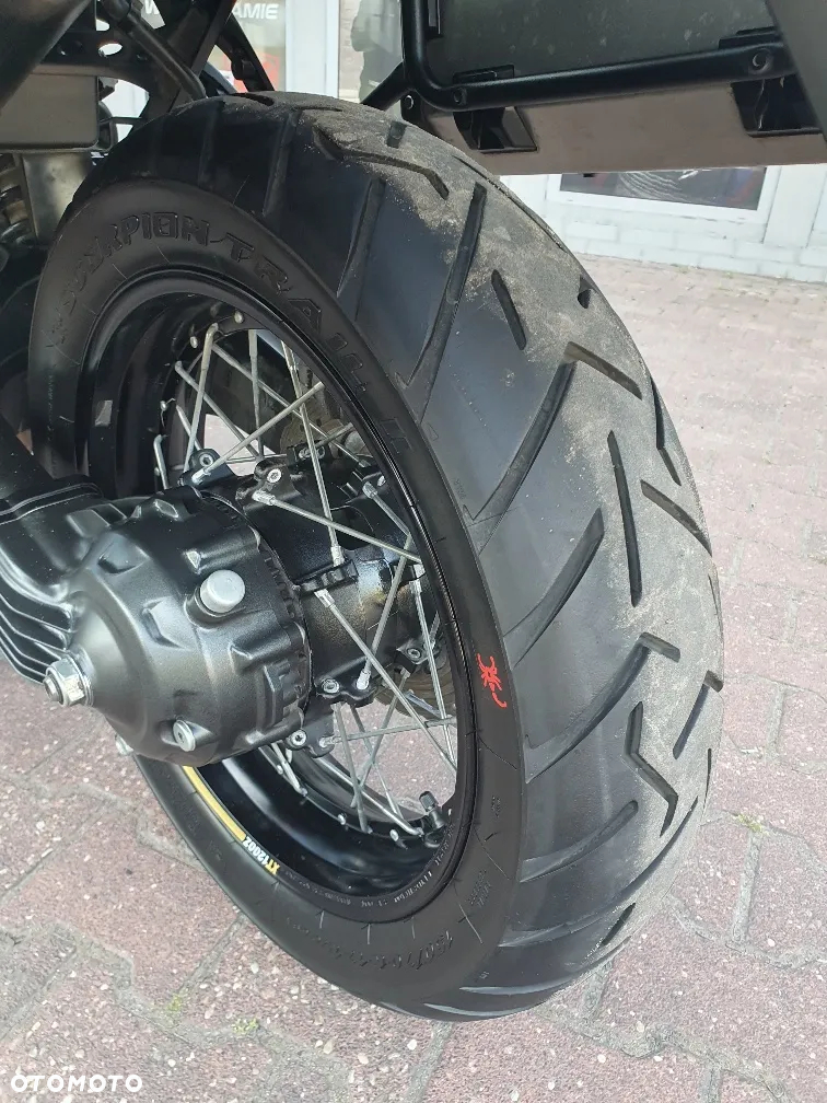 Yamaha Super Tenere - 4