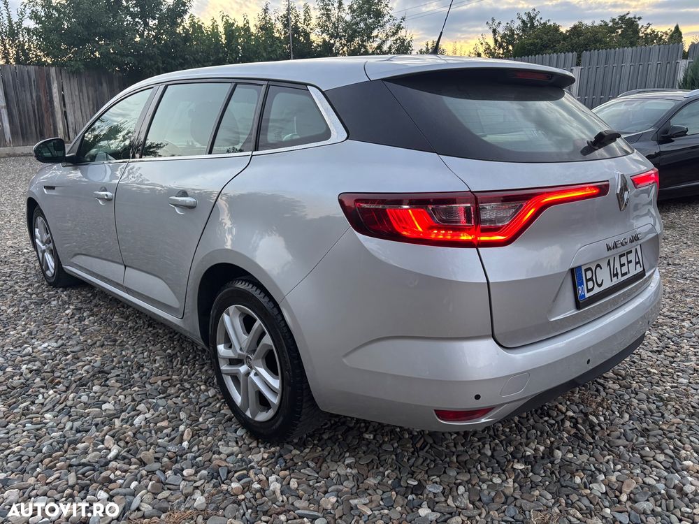 Renault Megane BLUE dCi Intens - 11