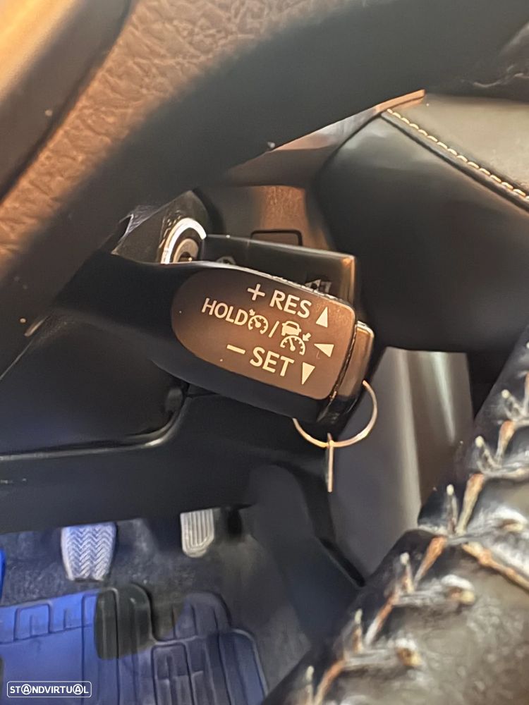 Toyota RAV4 2.0 D-4D Active - 19