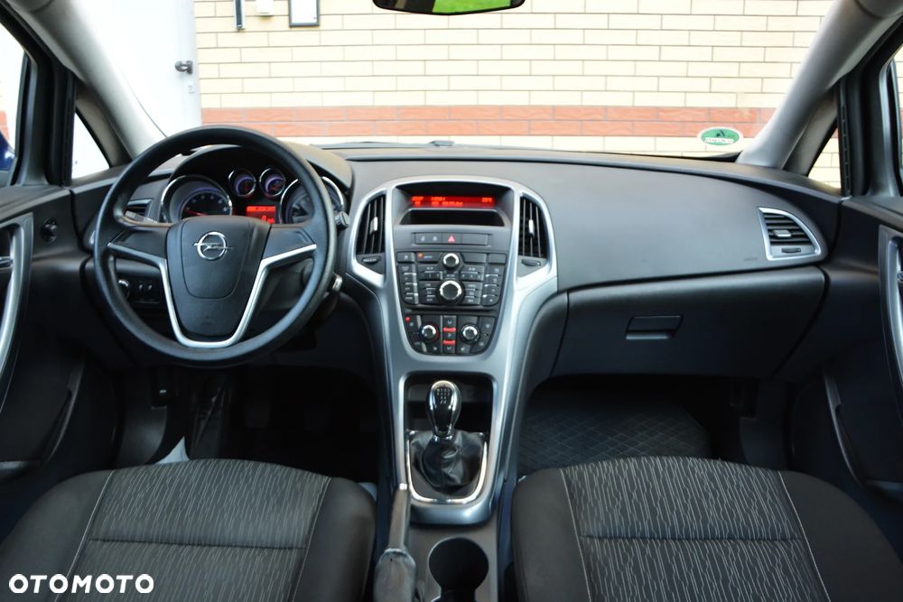 Opel Astra 1.6 ECOFLEX Start/Stop Fun - 29