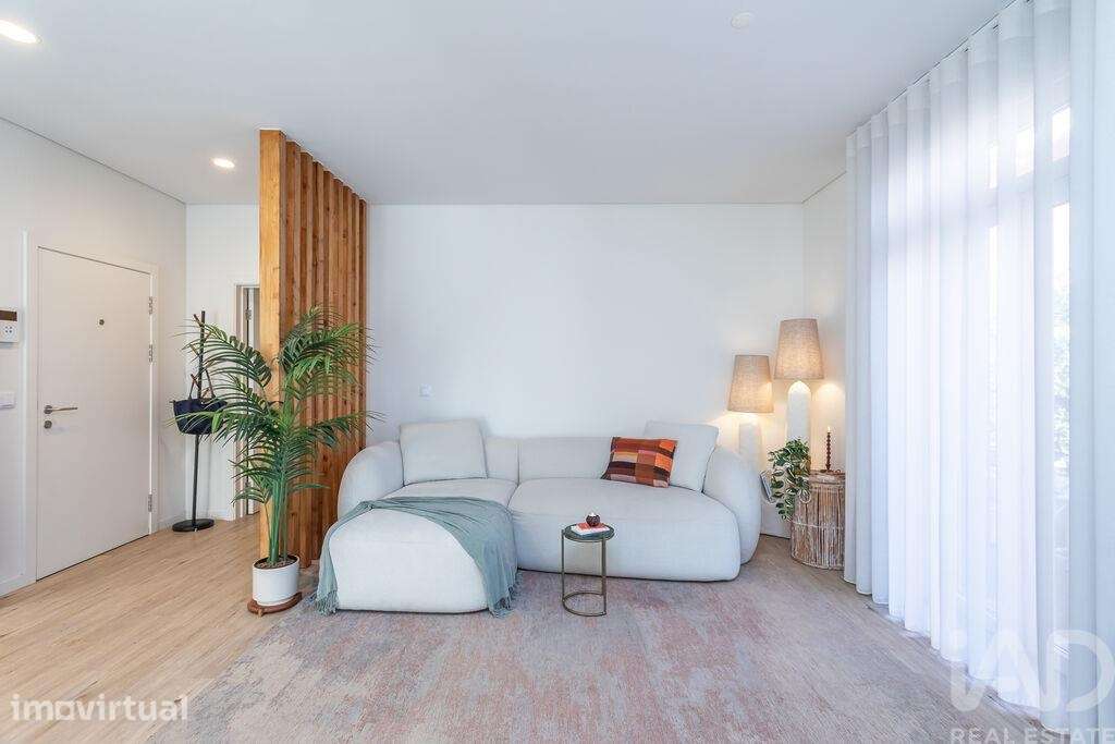 Apartamento T2 em Campolide - Grande imagem: 3/32