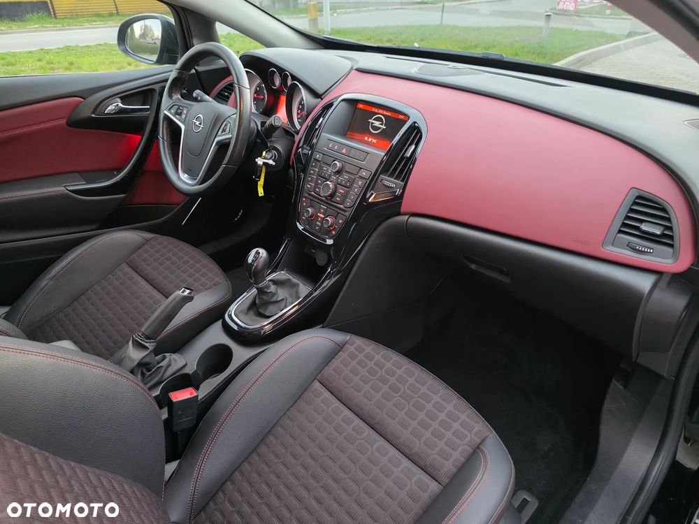 Opel Astra 1.4 Turbo ecoFLEX Start/Stop Innovation - 28