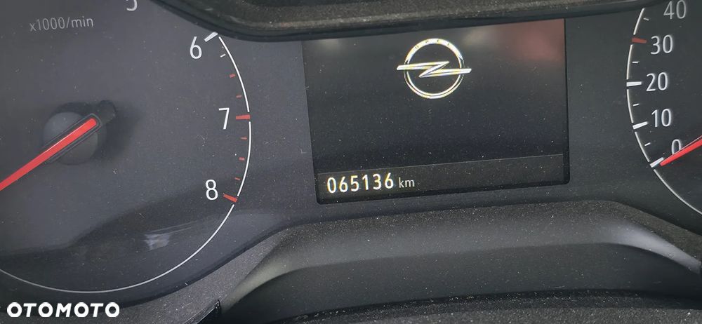 Opel Corsa 1.2 Direct Injection Turbo - 11