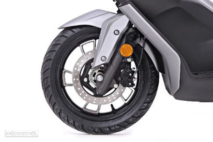 Voge SR1 - 11
