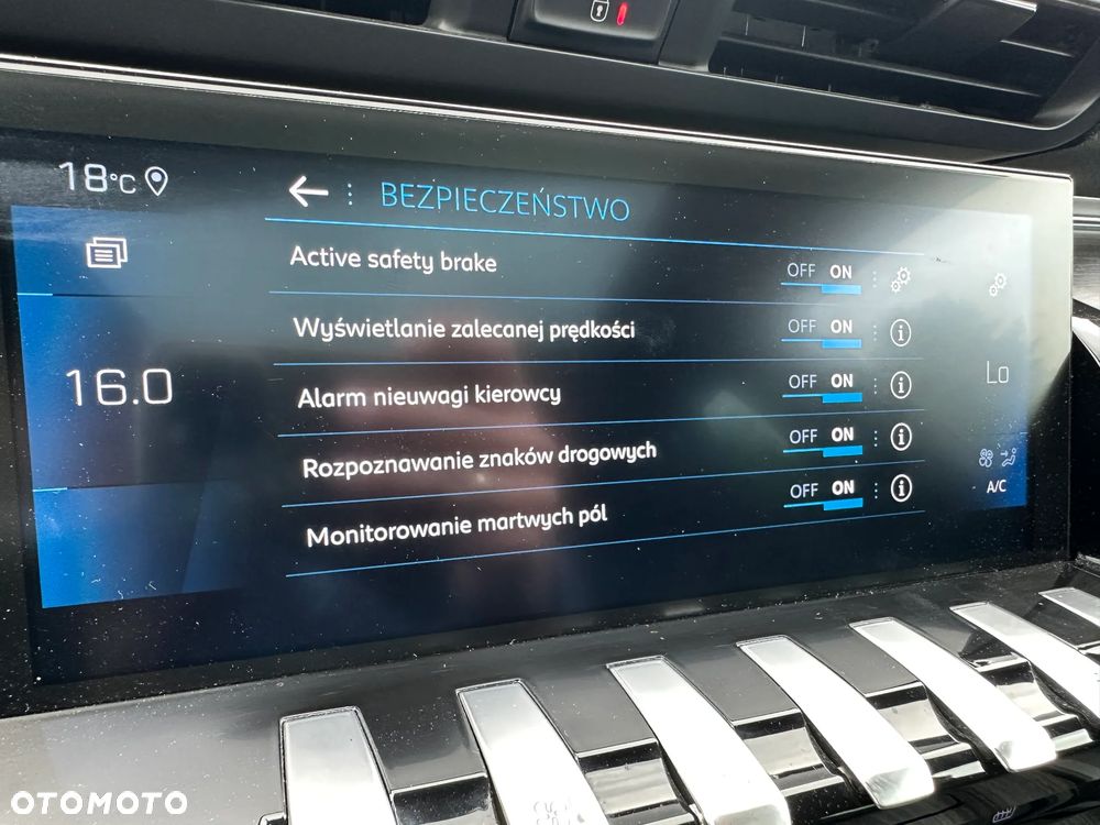 Peugeot 508 BlueHDi 180 EAT8 GT - 35