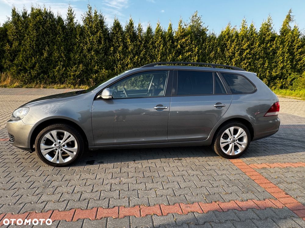 Volkswagen Golf 1.6 TDI DPF BlueMotion Technology DSG Comfortline - 3