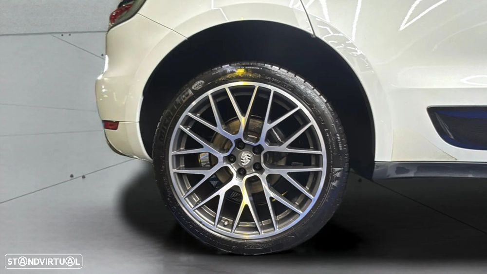 Porsche Macan 2.0T - 12