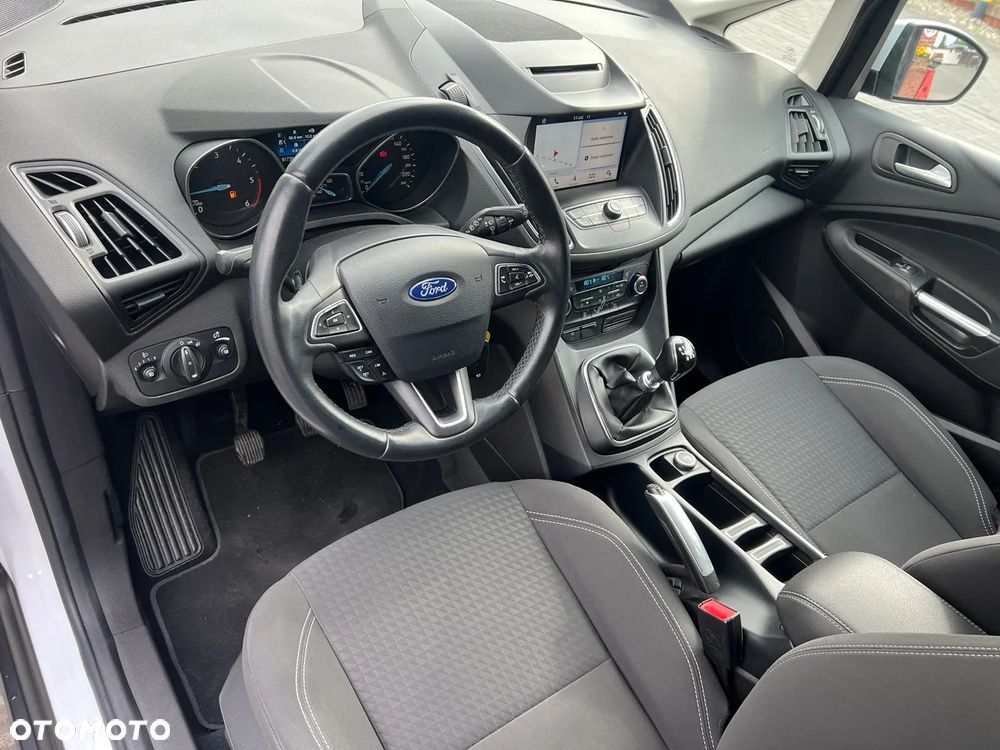 Ford C-MAX - 15