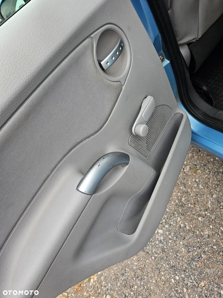 Citroën C3 1.4 HDi X - 28