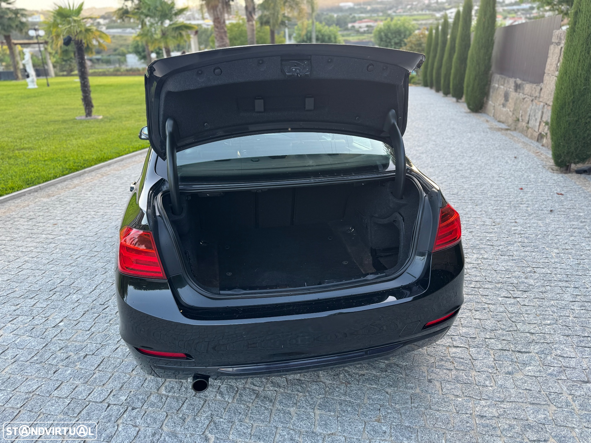 BMW 316 d Line Sport Shadow - 17