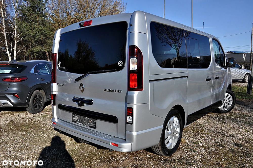 Renault Trafic Blue Spaceclass - 9