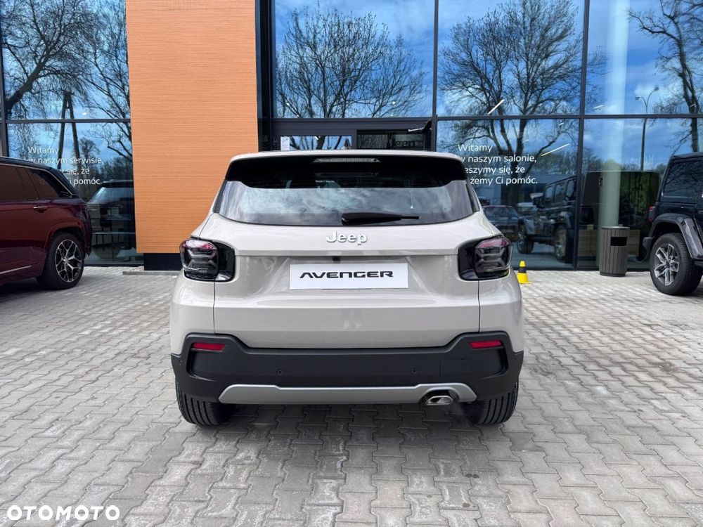 Jeep Avenger - 8