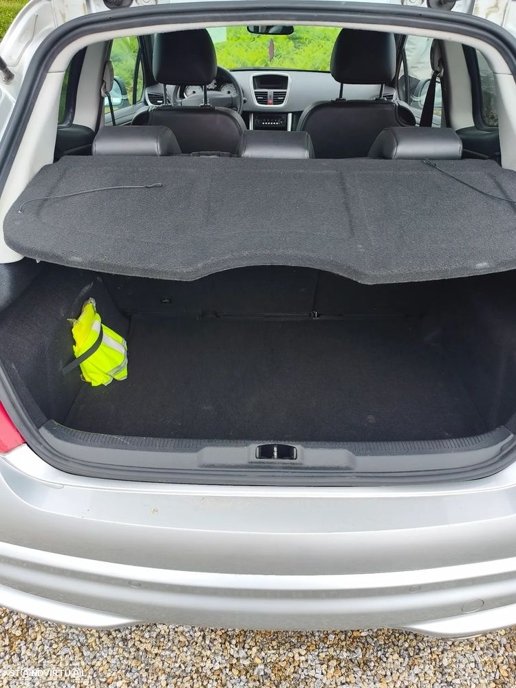 Peugeot 207 95 VTi Premium - 6
