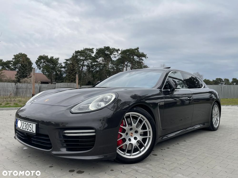 Porsche Panamera Turbo Executive PDK - 27