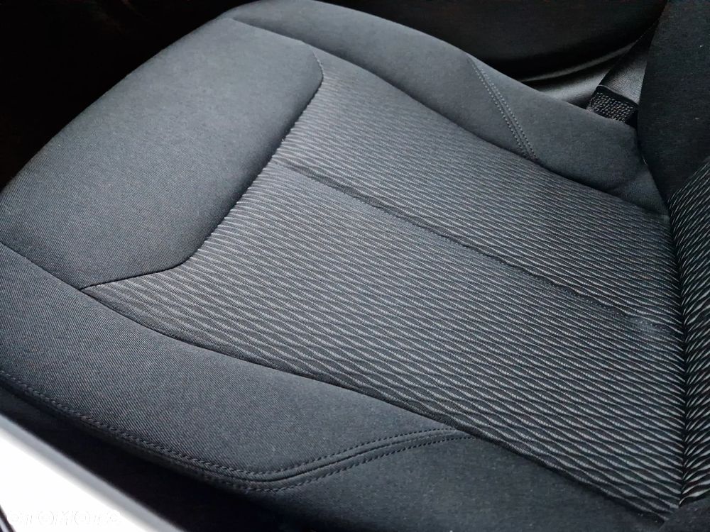 BMW Seria 3 318d Advantage - 14