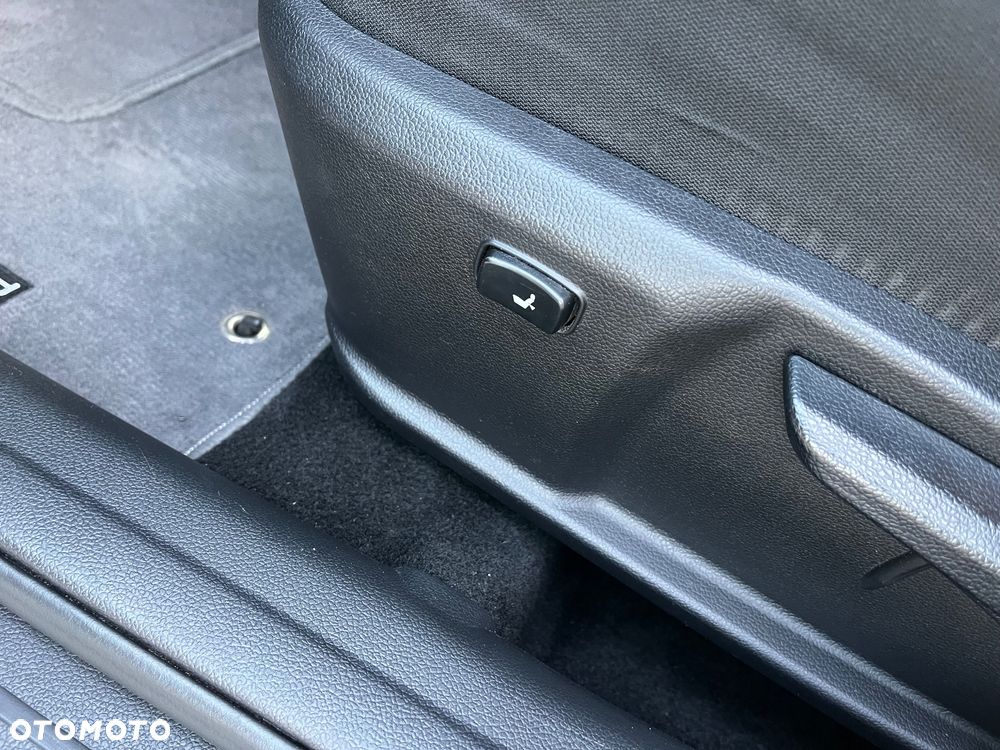 Kia Ceed 1.6 GDI XL - 24
