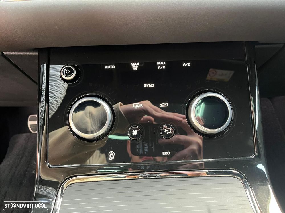 Land Rover Range Rover Evoque 1.5 P160 R-Dynamic SE Auto - 20