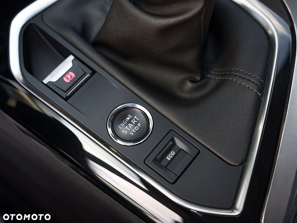 Peugeot 3008 BlueHDi 130 Stop & Start Allure - 24