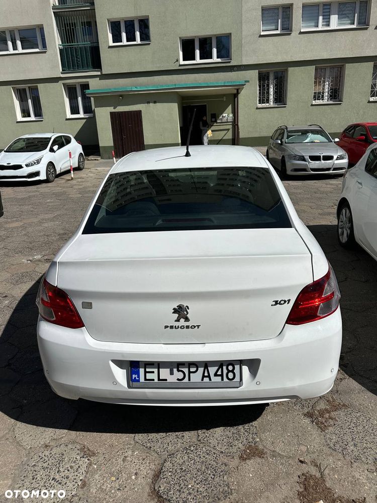 Peugeot 301 - 4