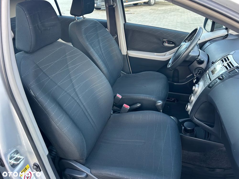 Toyota Yaris 1.3 Automatik Sol - 23