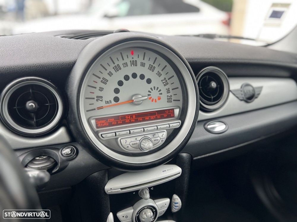 MINI 3 Portas Cooper - 9