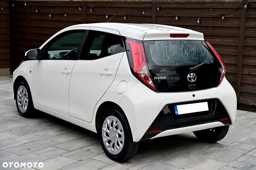Toyota Aygo 1.0 VVT-i Color Edition - 4