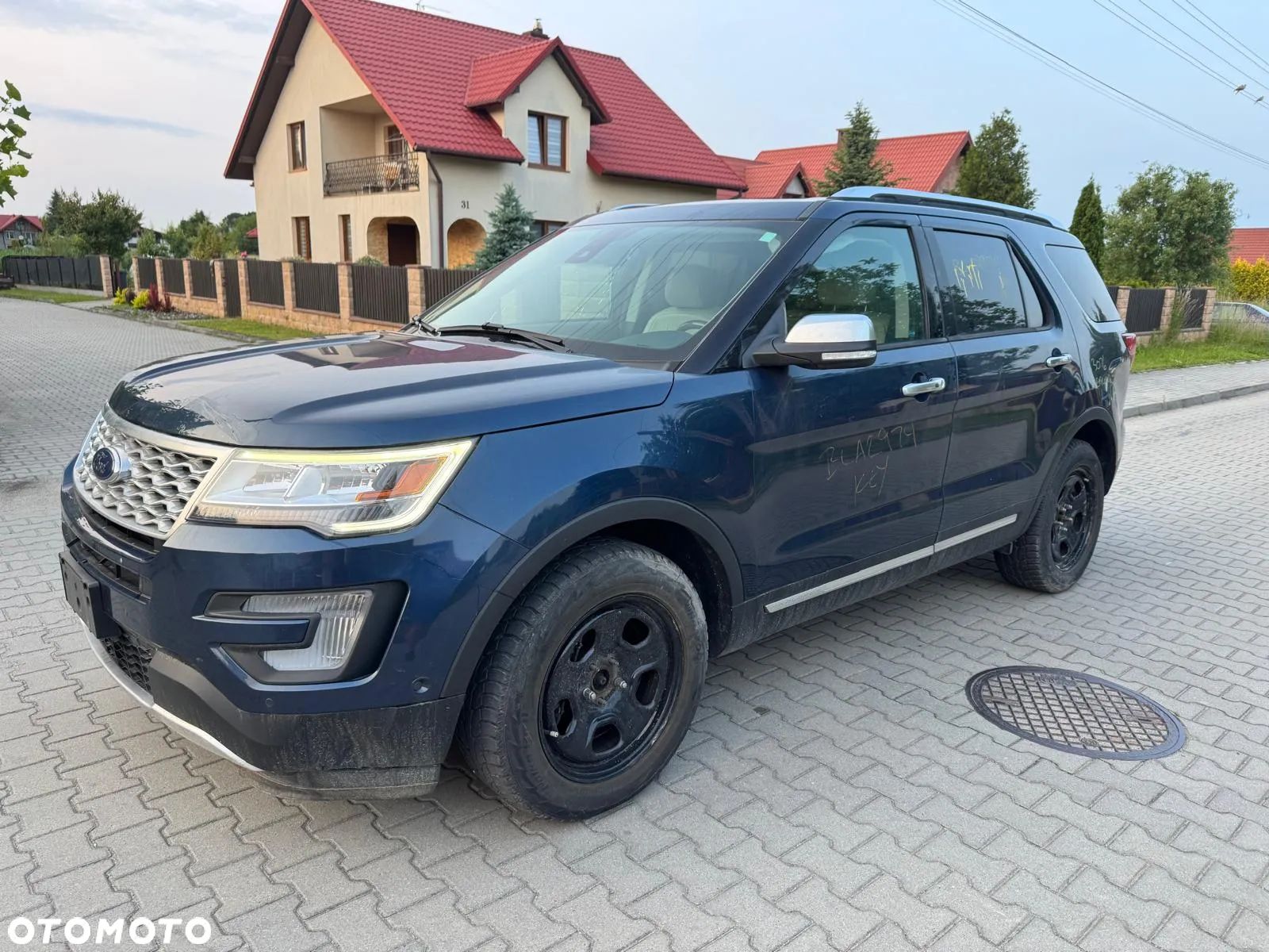 Ford Explorer EcoBoost Plug-in Hybrid ST-LINE - 1