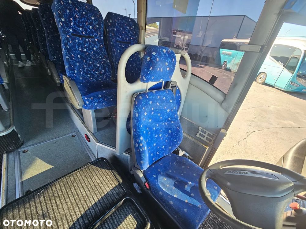 Iveco Andecar IV2 - 8