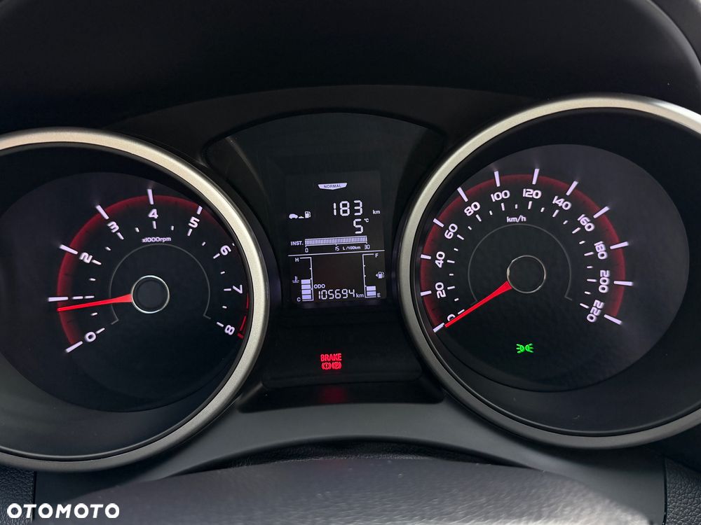 SsangYong/KGM Tivoli 1.6 Sapphire - 19