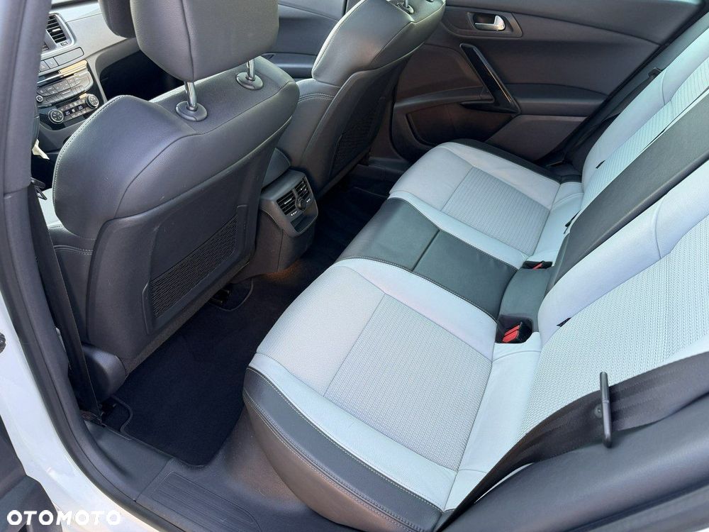 Peugeot 508 RXH 2.0 HDi HYbrid4 - 20