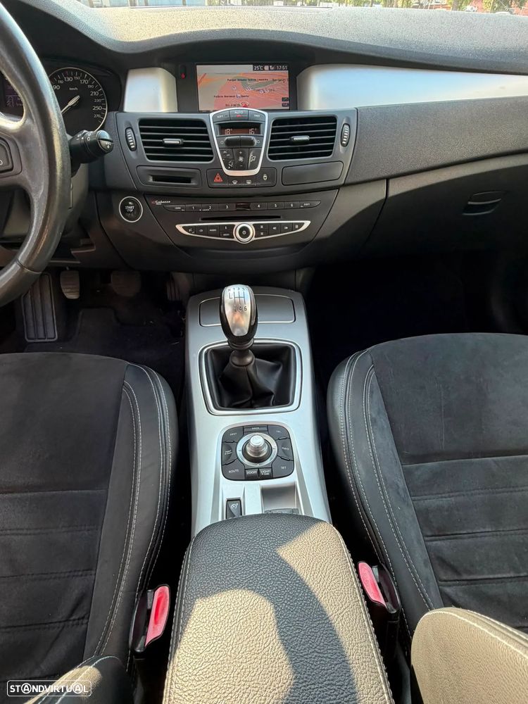 Renault Laguna Break 2.0 dCi Dynamique S - 16
