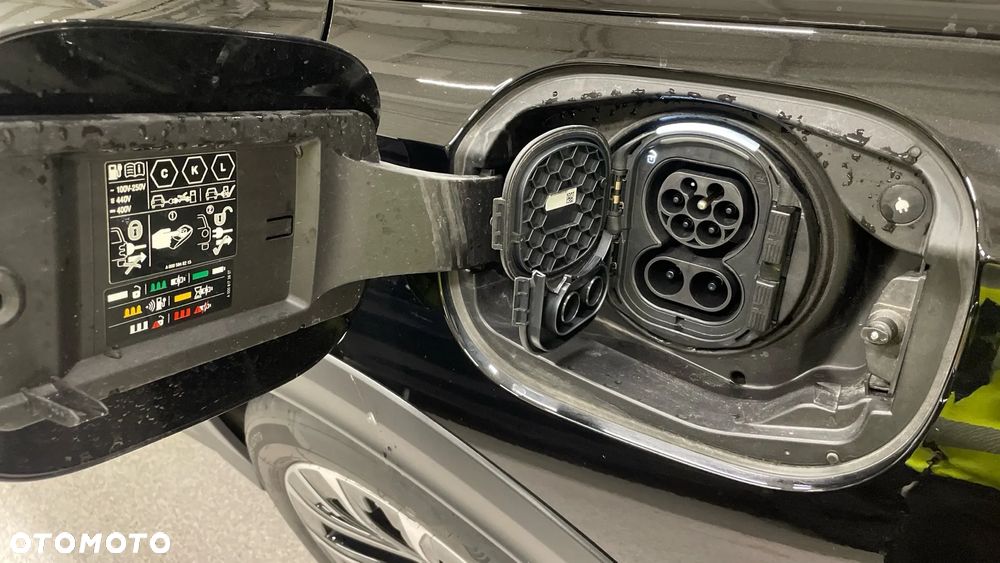 Mercedes-Benz Klasa E 300 de PHEV 4-Matic Avantgarde 9G-Tronic - 15