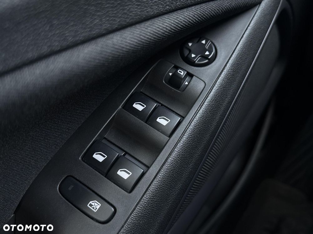 Opel Crossland X 1.2 T GPF Enjoy S&S - 25