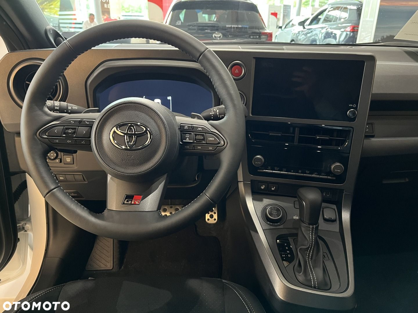 Toyota Yaris GR 1.6 Dynamic - 11