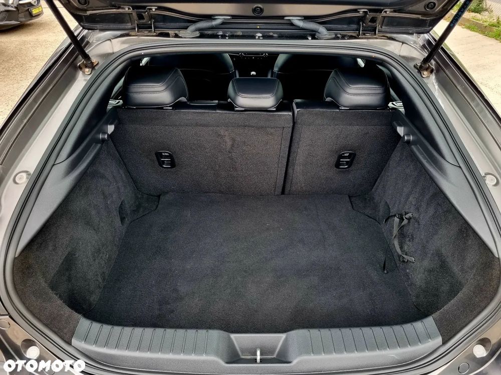 Mazda 3 SKYACTIV-G 2.0 M-Hybrid - 14