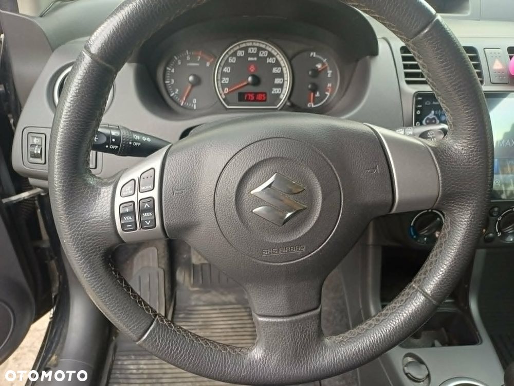 Suzuki Swift 1.3 Comfort - 11