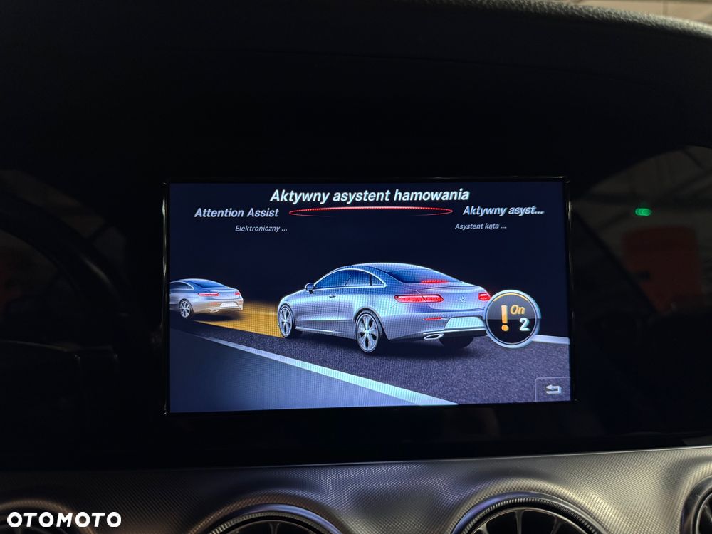 Mercedes-Benz Klasa E 200 9G-TRONIC - 20
