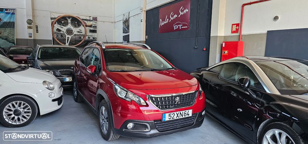 Peugeot 2008 1.5 BlueHDi Signature - 2