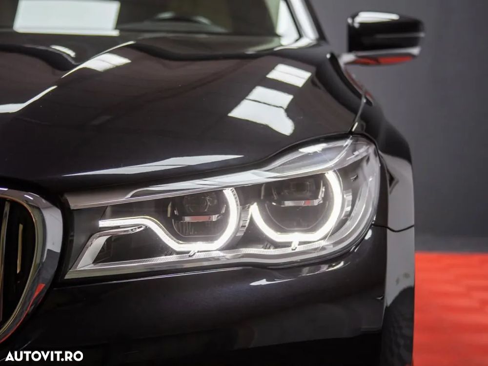 BMW Seria 7 - 4