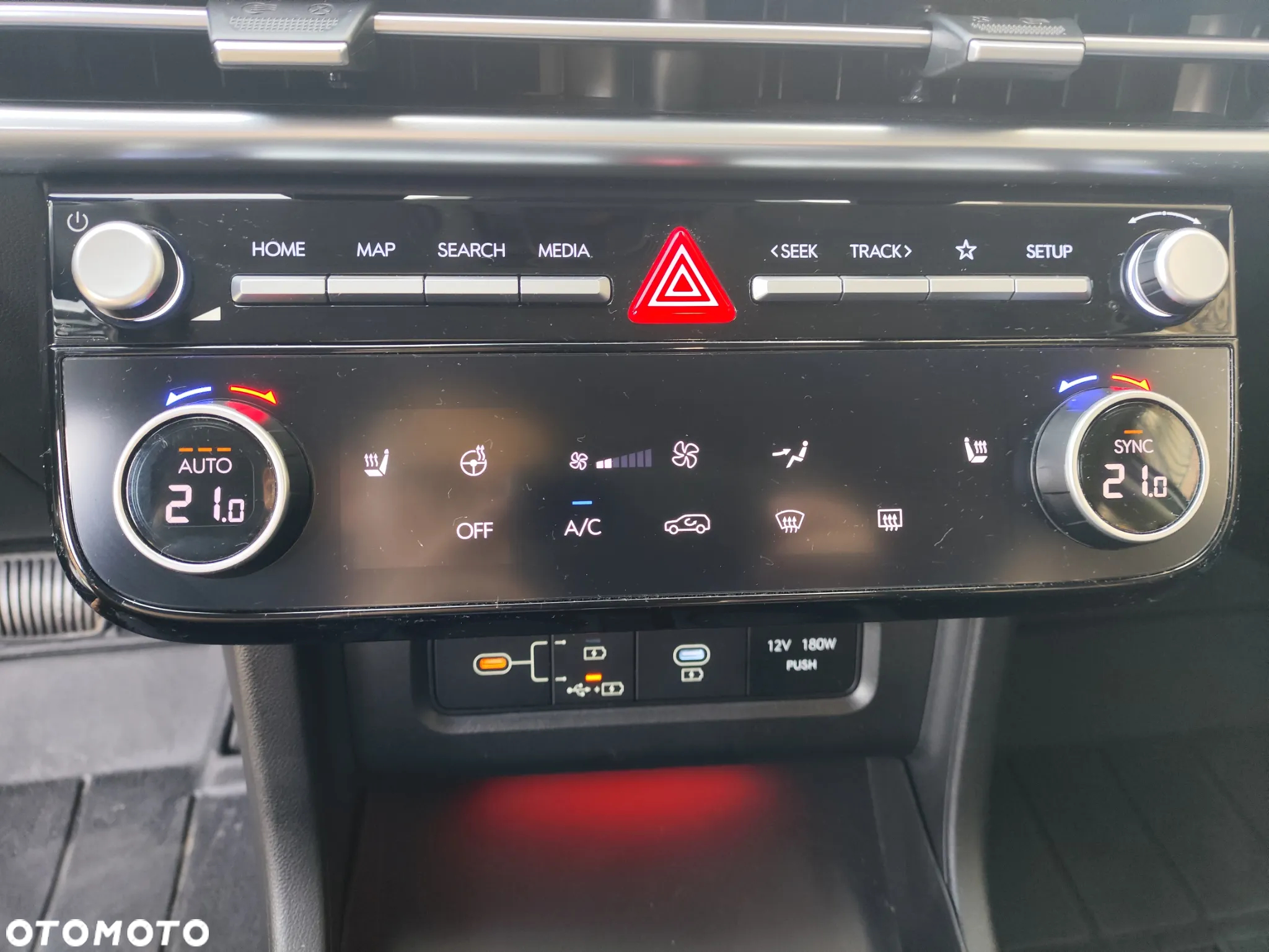 Hyundai Tucson - 25
