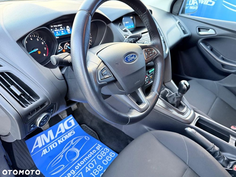 Ford Focus SW 1.0 EcoBoost S&S COOL&CONNECT - 16