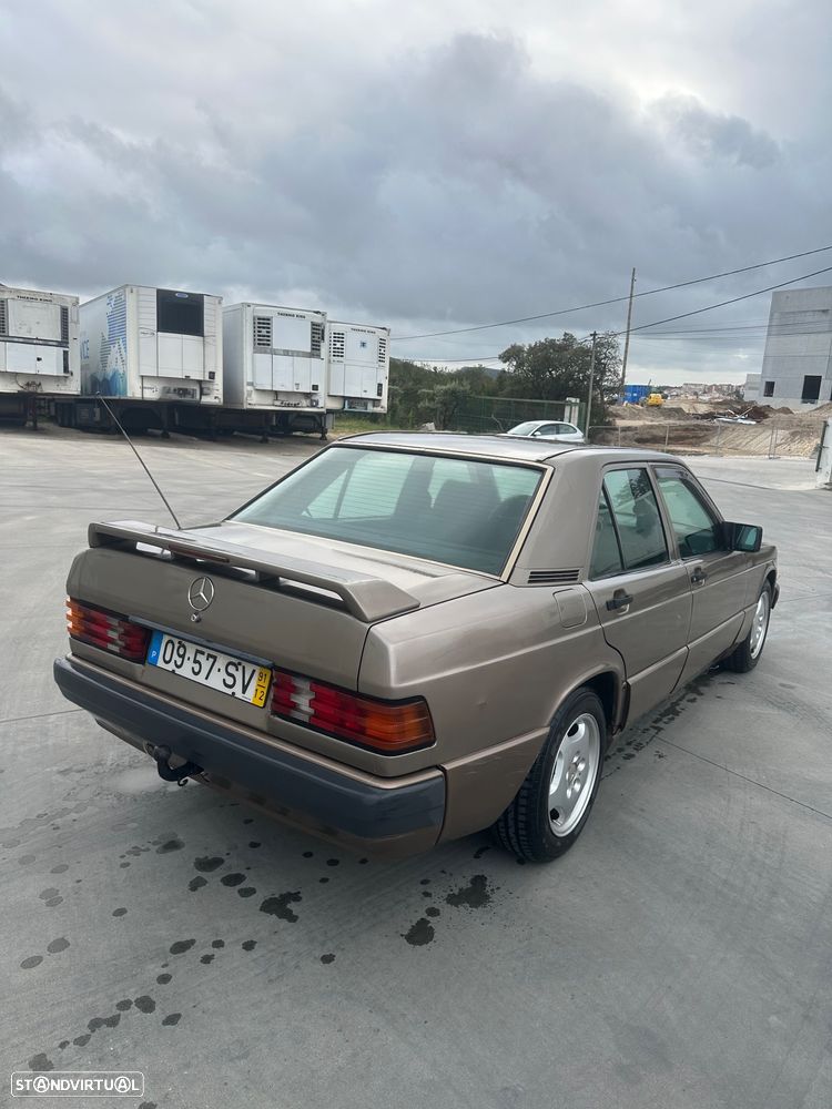 Mercedes-Benz W201 (1982-1993) 190 D 2.0 - 4