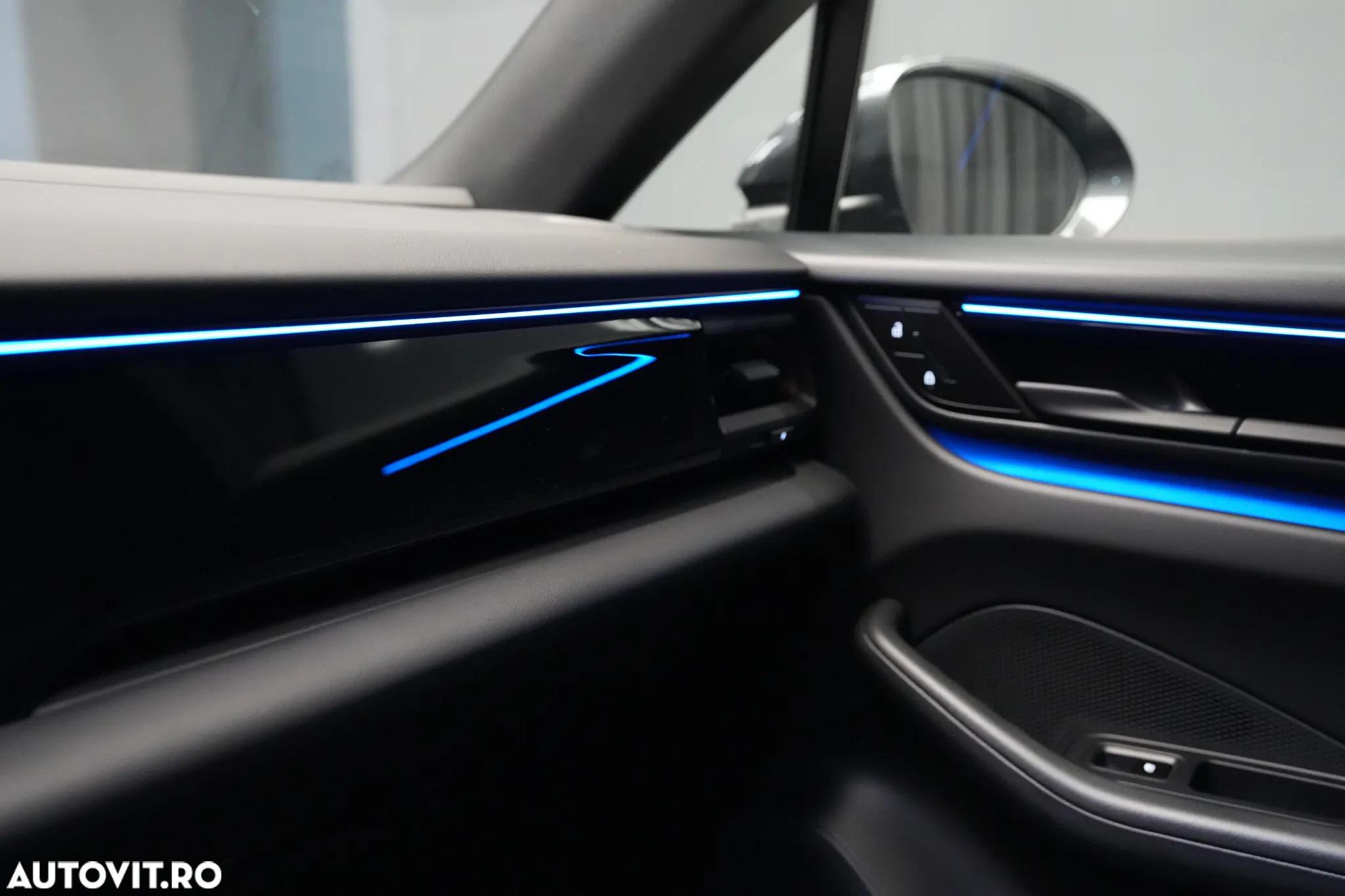 Porsche Macan 4 100 kWh - 23