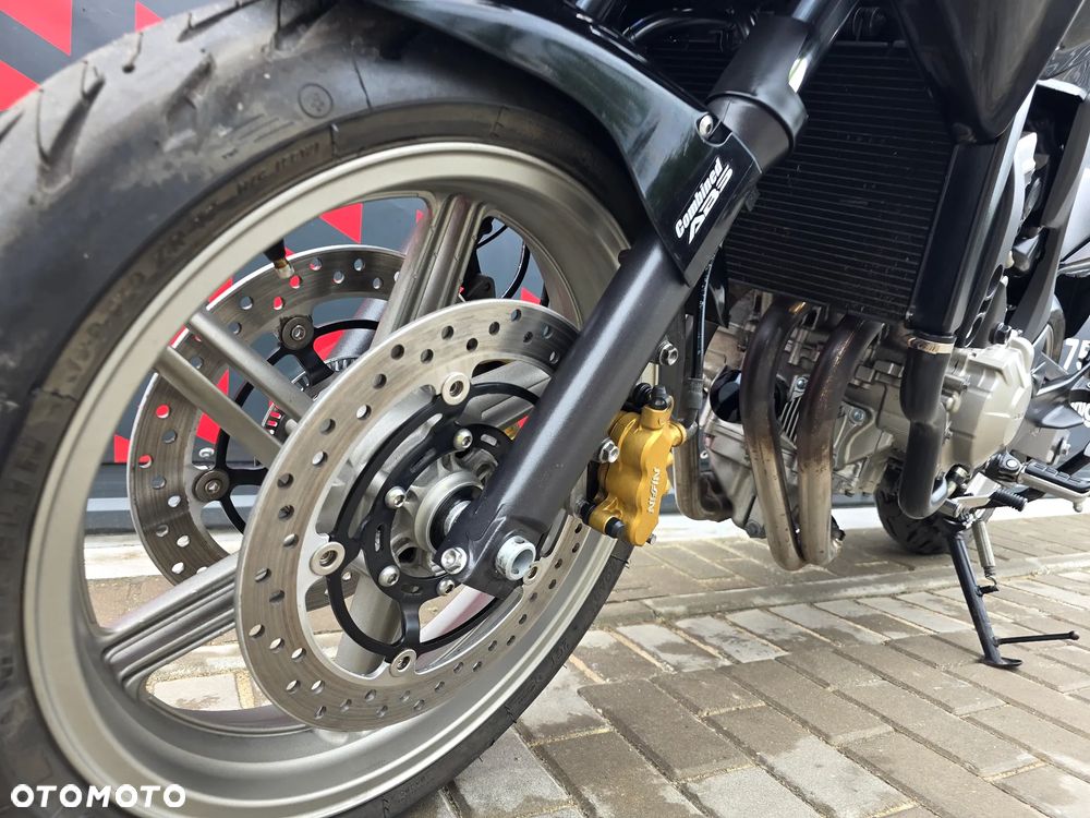 Honda CBF - 30