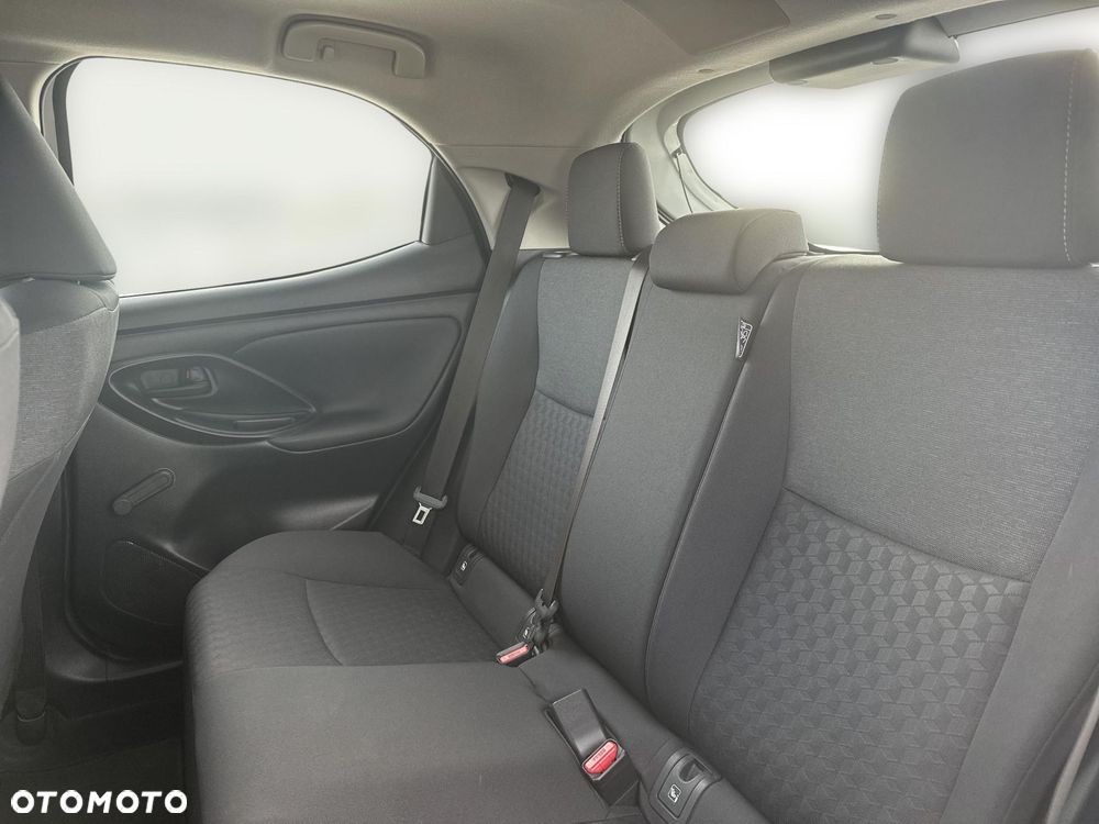 Toyota Yaris - 14