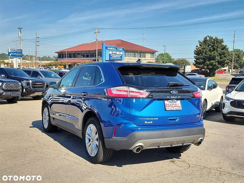 Ford Edge - 2