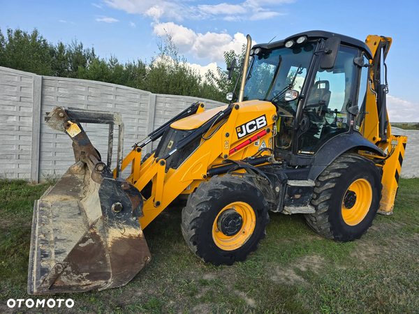 JCB