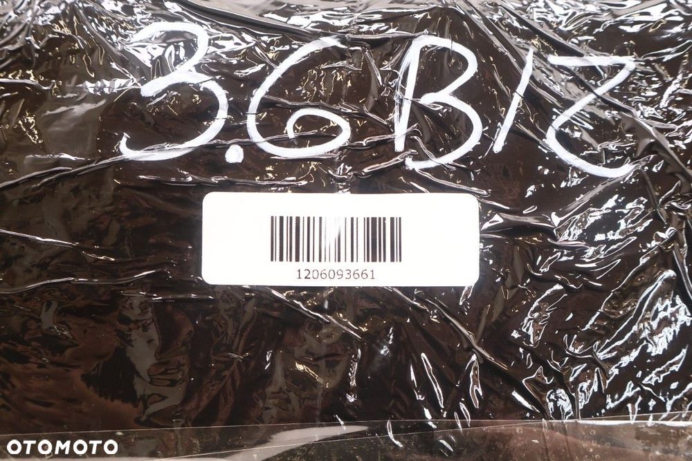 DODGE DURANGO 3.6 11- GŁOWICA PRAWA WAŁKI ROZRZĄDU '05184510AJ - 13